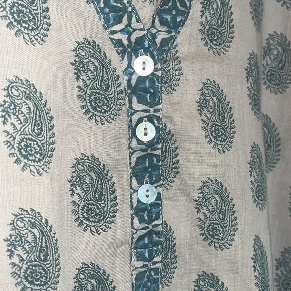 World Market boho style top with tasseled sleeves.  Size large - Picture 5 of 11